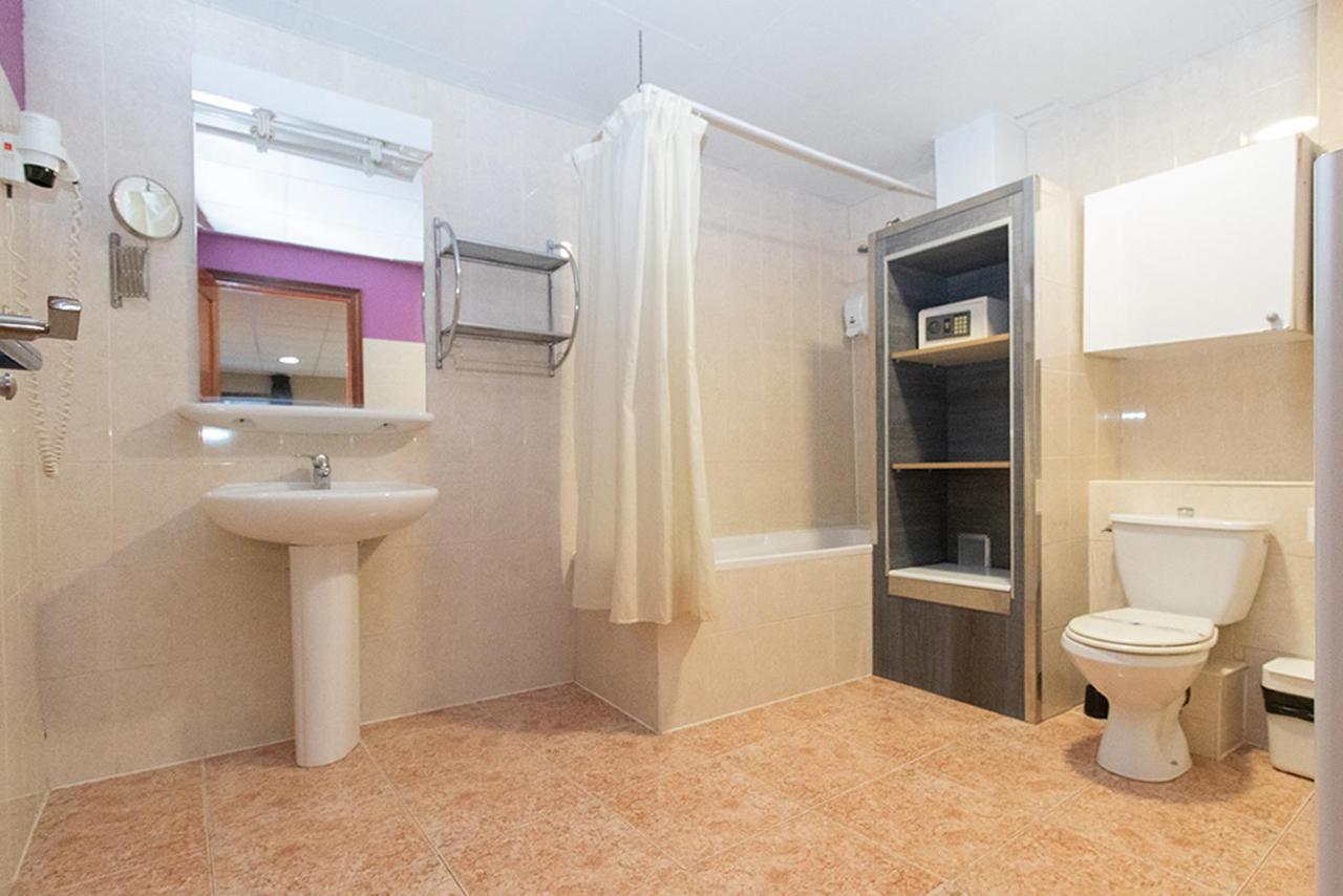 Apartaments Turistics Natural Suites Manzano 3000 Pas De La Casa Bagian luar foto